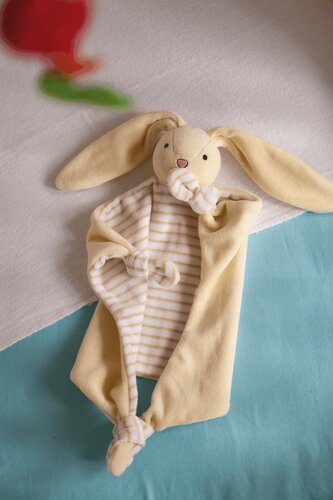 OLE - Schnuffel-Hase OLE